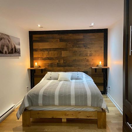 Condo Hotel Au Pied Du Mont Orford Εξωτερικό φωτογραφία