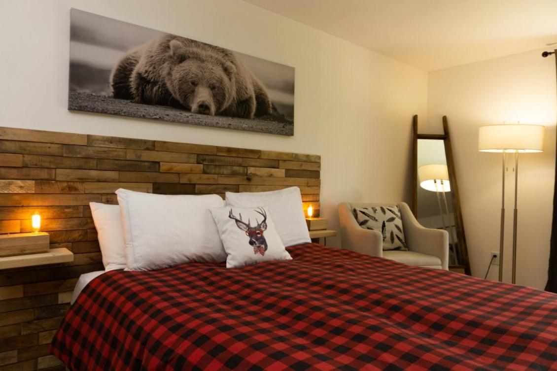Condo Hotel Au Pied Du Mont Orford Εξωτερικό φωτογραφία